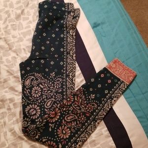 AE ahh-amazingly soft leggings 👗SALE💖